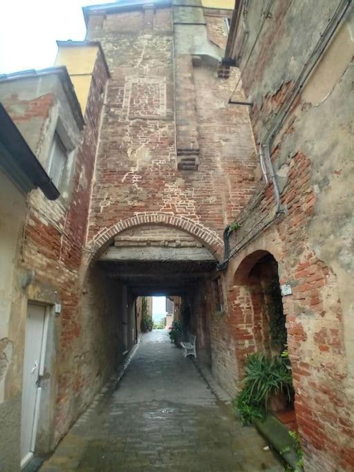 Casa Torre Borgo Dei Borghi