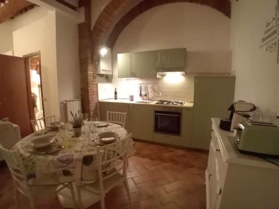 Casa Torre Borgo Dei Borghi Apartment *